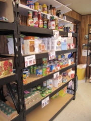 05-food-shelves-img_2585